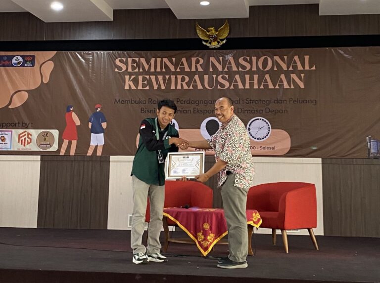 National Seminar “Reaktualisasi dan Gerakan Mahasiswa Mewujudkan Industri Pertanian 4.0”